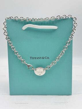Tiffany & Co Return to Tiffany Oval Tag Choker Necklace Sterling Silver Gift